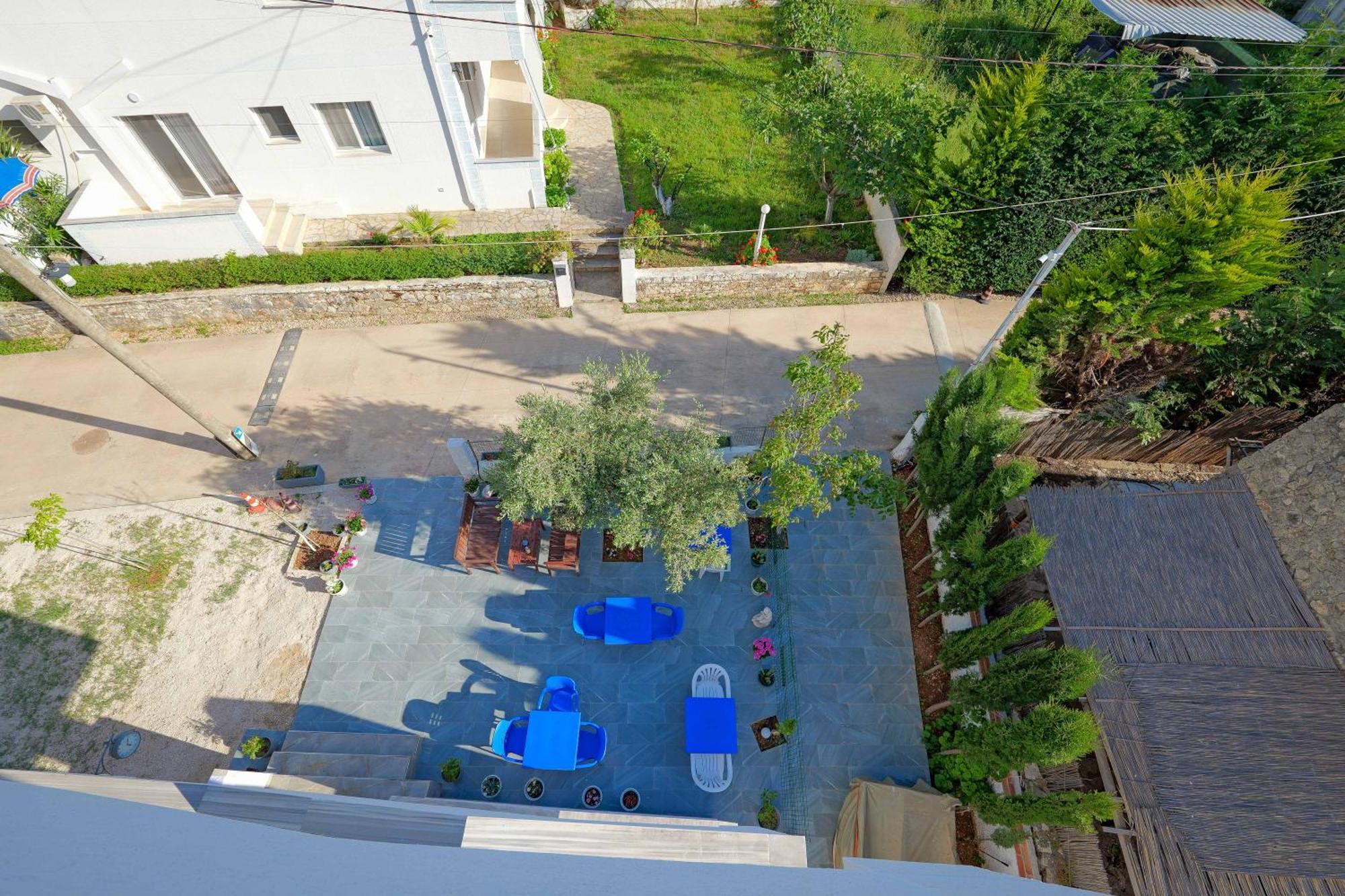 Central Garden Residence Sofia - Free Parking クサミル エクステリア 写真