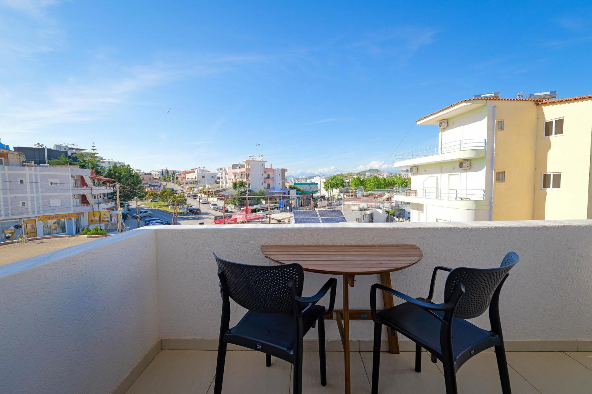 Central Garden Residence Sofia - Free Parking クサミル エクステリア 写真